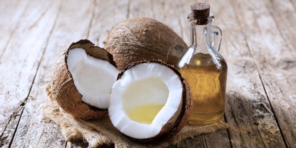 Healthy Benefits of Coconut Oil for Your Hair