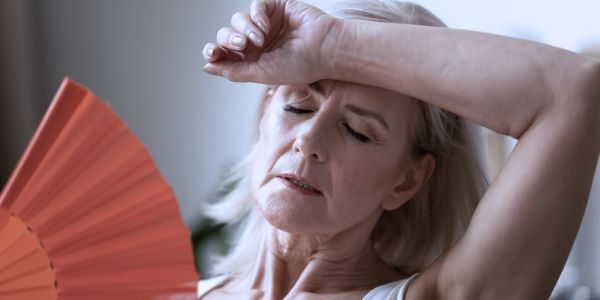 Hot Flashes | Signs You Are Actually Going Through Menopause