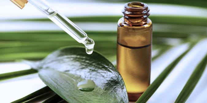 Tea Tree Oil | Ways to Remove Skin Tags